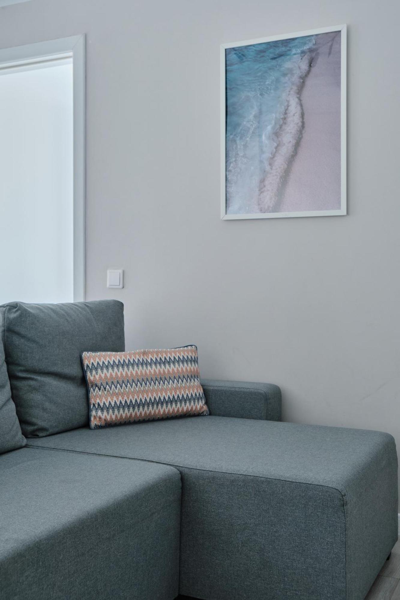 Seven City Apartments Семей Екстериор снимка