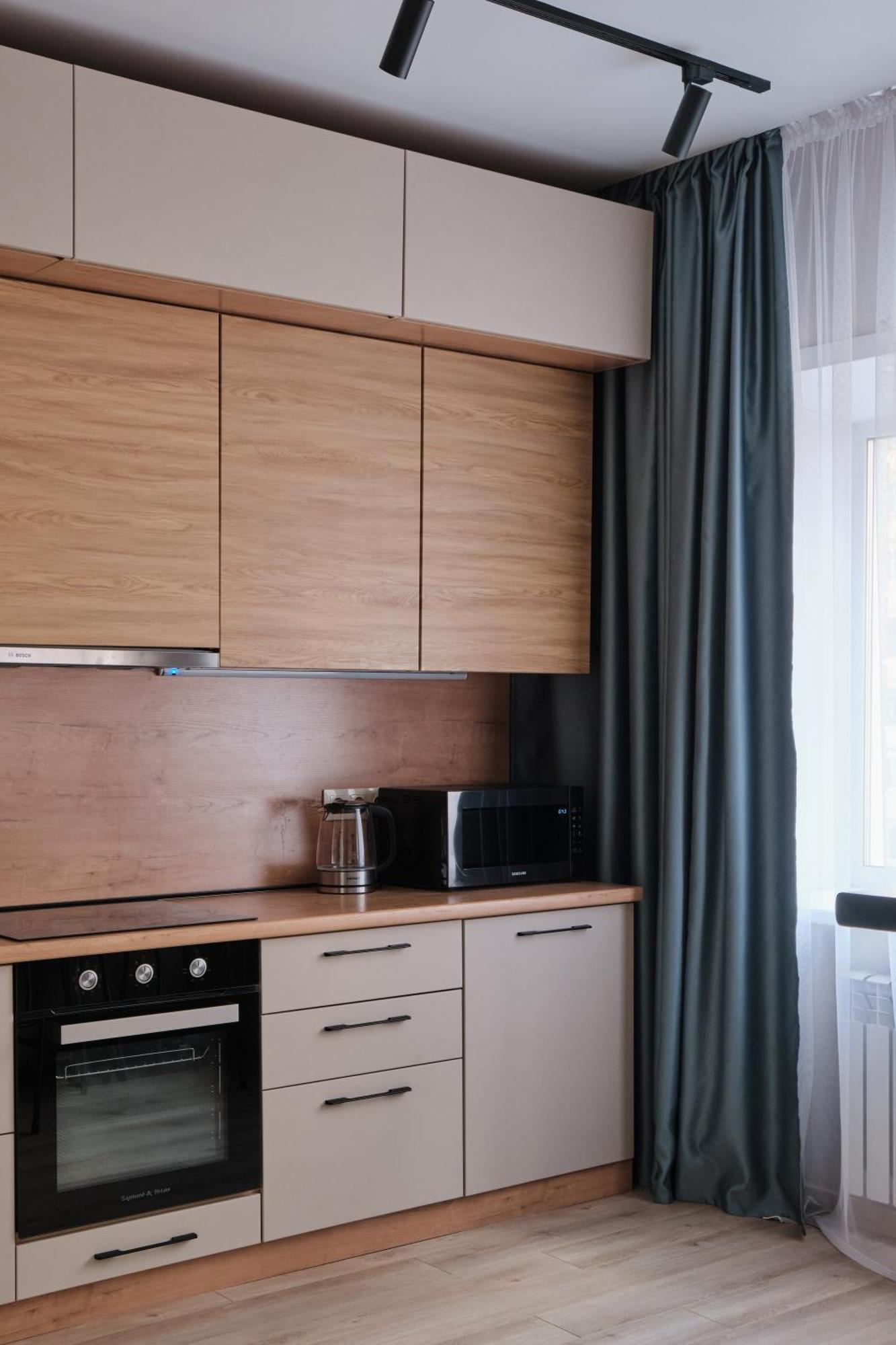 Seven City Apartments Семей Екстериор снимка