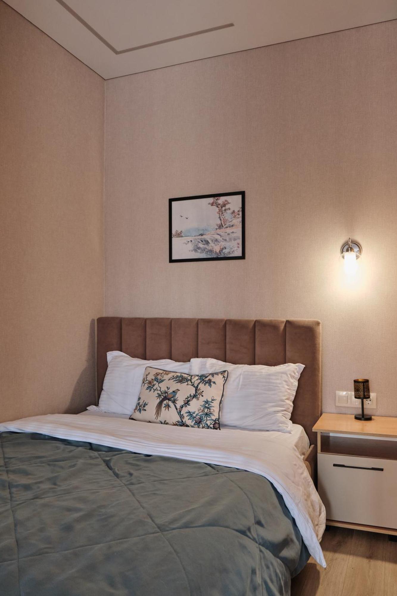 Seven City Apartments Семей Екстериор снимка