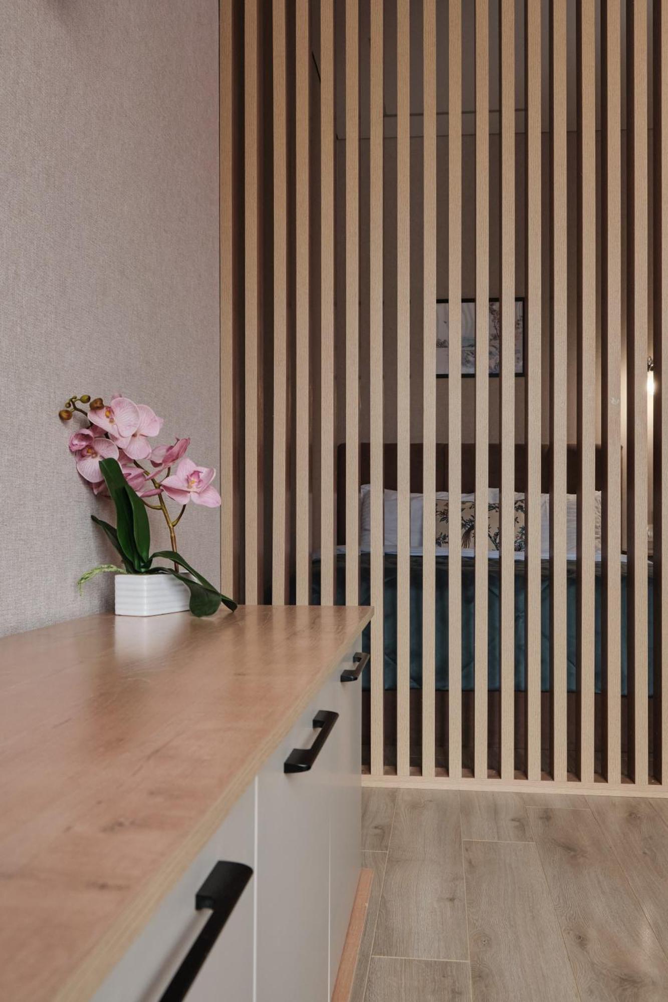 Seven City Apartments Семей Екстериор снимка